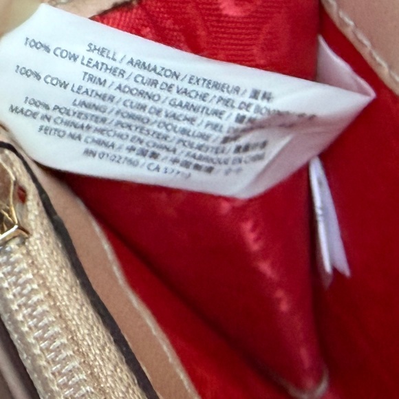 Kate Spade Wellesley Neda Fuchsia Leather Zip Around Wallet - Picture 11 of 11